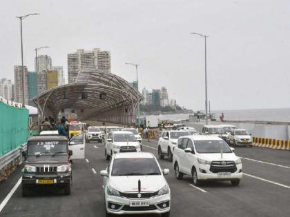 Mumbai Coastal Road will be partially closed for traffic for two days | मुंबई कोस्टल रोड आजपासून दोन दिवस वाहतुकीसाठी बंद; वाहतूक विभागाची माहिती