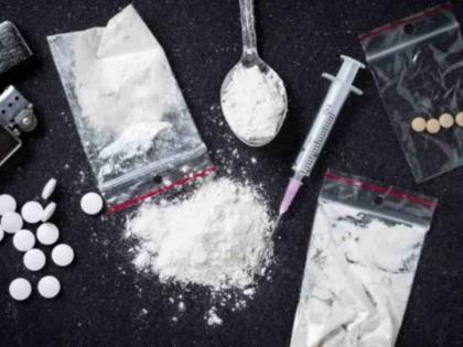 The woman hid 10 crore worth of cocaine in her stomach | महिलेने पोटात लपविले १० कोटींचे कोकेन