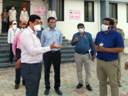 Inspection of measures in Shirpur taluka | शिरपूर तालुक्यातील उपाययोजनांची पहाणी