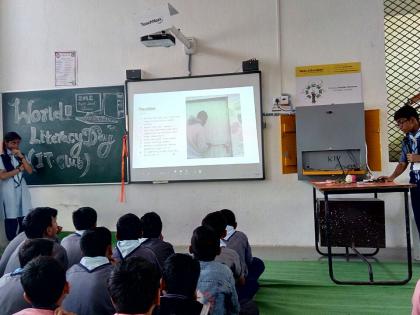 Washim: Awareness of the use of computer based on computer literacy day | वाशिम:  संगणक साक्षरता दिनानिमित्त संगणक वापर जागृती