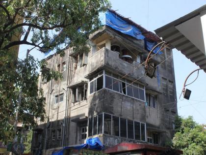 The court has convicted the government on the dangerous building | धोकादायक इमारतीप्रकरणी न्यायालयाने सरकारला खडसावले