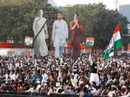 Uttar Pradesh Corona: Congress canceled all rally in UP on the backdrop of Corona | Uttar Pradesh Corona: कोरोनाच्या पार्श्वभूमीवर काँग्रेस पक्षाचा मोठा निर्णय, यूपीमधील सर्व सभा रद्द