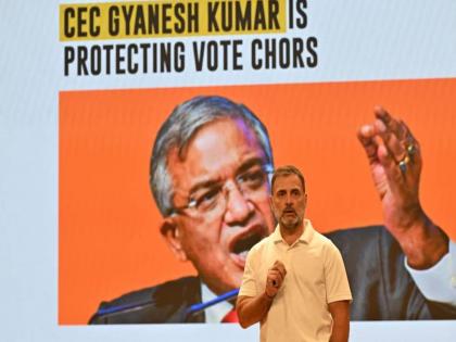 लोकसभेतील विरोधी पक्षनेते राहुल गांधी यांचा हल्लाबोल : मुख्य निवडणूक आयुक्त ज्ञानेशकुमार मतचोरांना पाठीशी घालत असल्याचा आरोप, निवडणूक आयोगाचे उत्तर