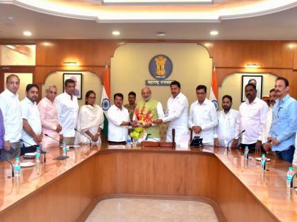 congress leaders meet governor c p radhakrishnan at raj bhavan know about what exactly is the reason | काँग्रेस नेते राजभवनावर, घेतली राज्यपाल राधाकृष्णन यांची भेट; पण नेमके कारण काय?