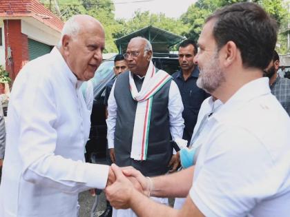 Horses fray for 10 seats in Congress-NC; The leaders of the parties stopped, the discussion started from the party elites | काॅंग्रेस-एनसीमध्ये १० जागांसाठी अडले घोडे; पक्षांचे नेते अडून, पक्षश्रेष्ठींकडून चर्चा सुरू