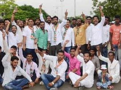 Congress accuses Shiv Sainiks, lathi charge on Congress workers, and discriminated from the police | शिवसैनिकांना प्रवेश, काँग्रेस कार्यकर्त्यांवर लाठीचार्ज, पोलिसांकडून पक्षपातीपणा झाल्याचा काँग्रेसचा आरोप