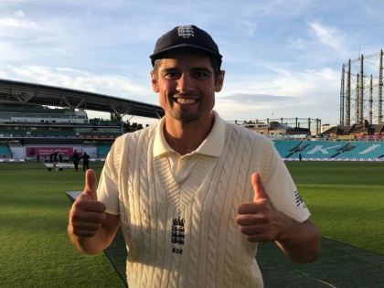 India vs England 5th Test: 33 centuries, 33 beers, Alastair Cook gets a special farewell gift | India vs England 5th Test: ३३ शतकं, ३३ बिअर... 'कॅप्टन कुक'ला कूsssल भेट
