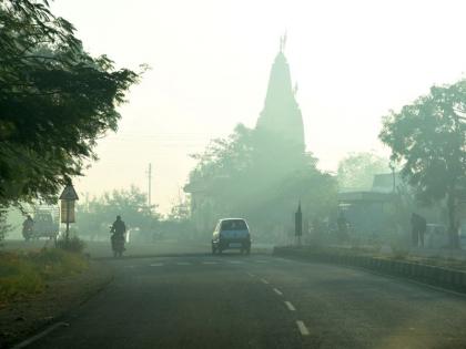  Cold weather; 5.7 percent in Nashik and 1.8 percent in Niphad | थंडीचा कहर; नाशकात ५.७ तर निफाडमध्ये १.८ अंशापर्यंत घसरला पारा