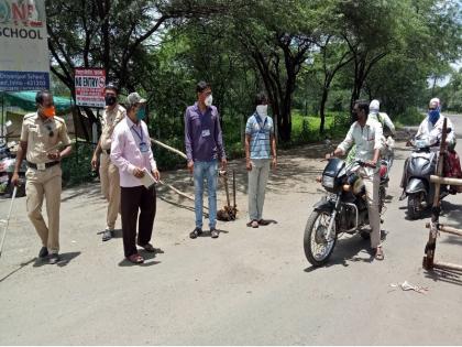 ‘Children’ are affordable but not ‘parents’; The teachers on security are suffering from well-educated idiots | coronavirus : 'मुले' परवडली पण 'पालक' नको; बंदोबस्तावरील शिक्षक सुशिक्षित अडाण्यांमुळे त्रस्त