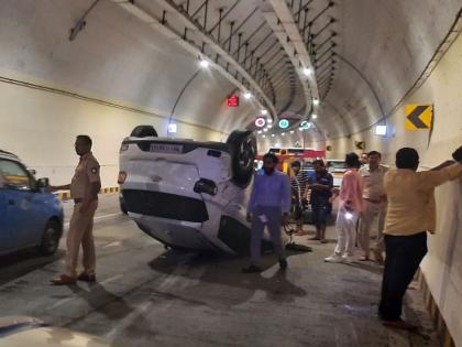 Accident on Coastal Road underpass: RTO taxi rescue team provides immediate assistance | कोस्टल रोड भुयारी मार्गात अपघात: आरटीओ टॅक्सी मदत पथकाची तत्पर मदत Accident on Coastal Road underpass: RTO taxi rescue team provides immediate assistance | कोस्टल रोड भुयारी मार्गात अपघात: आरटीओ टॅक्सी मदत पथकाची तत्पर मदत