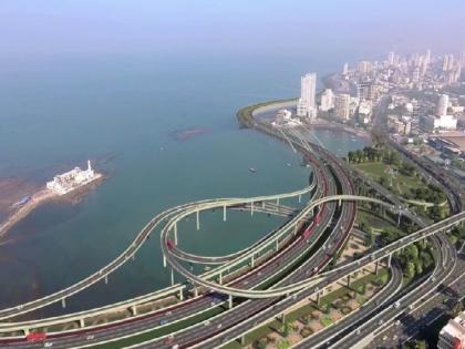 There is no separate route for BEST on the coastal road in mumbai | कोस्टल रोडवर बेस्टसाठी स्वतंत्र मार्गिकाच नाही; पहिला टप्पा ९ फेब्रुवारीला वाहतुकीसाठी खुला 