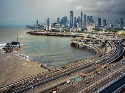 in mumbai coastal road travel only from 7 am to 12 pm municipality announced rules for south channel  | कोस्टल रोडचा प्रवास सकाळी ७ ते रात्री १२ पर्यंतच; दक्षिण वाहिनीकरिता पालिकेची नियमावली जाहीर 