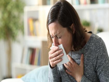 How to remove cough mucus in chest, follow these tips | छातीत जमा झालेला कफ बाहेर कसा काढायचा? फॉलो करा या सोप्या टिप्स