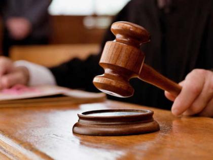 No following 'physical distance' rule in court area; Risk of corona infection | न्यायालय परिसरातच'फिजिकल डिस्टन्स' चे होत नाही पालन ; कोरोना संसर्ग होण्याचा धोका