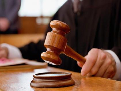 Police forgot to sign arrest notice; accused in fake currency cases granted immediate bail | पोलिस अटकेच्या नोटिसवर स्वाक्षरी विसरले; बनावट नोटा प्रकरणांतील आरोपींना तत्काळ जामीन Police forgot to sign arrest notice; accused in fake currency cases granted immediate bail | पोलिस अटकेच्या नोटिसवर स्वाक्षरी विसरले; बनावट नोटा प्रकरणांतील आरोपींना तत्काळ जामीन