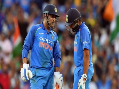 'Finisher' Mahendra Singh Dhoni made India victorious for commentators | ‘फिनिशर’ महेंद्रसिंग धोनीने भारताला विजयी करत टीकाकारांना केले गप्प