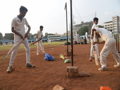 Solapur Royals will dominate the field of MPL; Selection of players from the auction | एमपीएलचे मैदान गाजविणार सोलापूर रॉयल्स; लिलावातून खेळाडूंची निवड