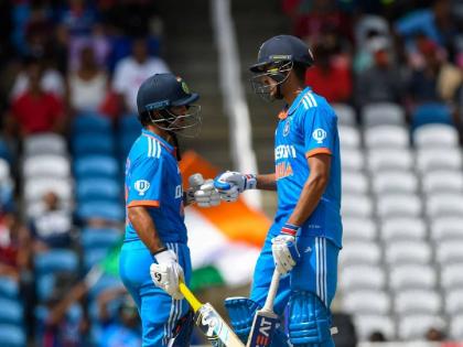 India vs West Indies 3rd ODI Marathi : Ishan Kishan joins the rare list, sixth indian to score 50s in all 3 matches in bilateral ODI series, he out on 77 runs | MS Dhoniशी बरोबरी! इशान किशनने पटकावले श्रीकांत, वेंगसरकर, अझरुद्दीन यांच्या पंक्तित स्थान