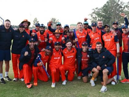 ICC World Cup Qualifier : BAS DE LEEDE 123 in just 92 balls with 7 fours and 5 sixes, Netherlands beat Scotland & Netherlands qualify for ODI World Cup | भगवं वादळ! नेदरलँड्सचा अविश्वसनीय विजय, स्कॉटलंडला नमवून जिंकले वर्ल्ड कप तिकीट