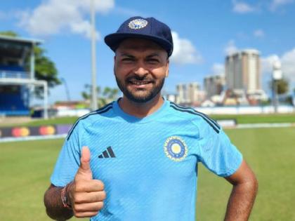 IND vs WI 2nd Test : BCCI, Rohit Sharma reveal India were forced to hand debut to Mukesh Kumar as Shardul Thakur injured | भारताला Playing XI मध्ये बदल करायचा नव्हता, पण...! रोहितने सांगितलं शार्दूल ठाकूरला बसवण्याचं कारण