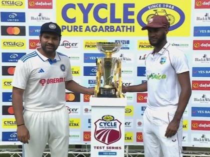 IND vs WI 2nd Test Live Update : Mukesh Kumar making his Test debut, West Indies won the toss & decided to bowl first, Rahkeem Cornwall has been ruled out due to a chest infection | टॅक्सी चालकाच्या मुलाचं टीम इंडियातून पदार्पण; १००व्या कसोटीत वेस्ट इंडिजला मोठा धक्का