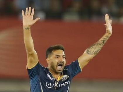 IPL 2022, GT vs LSG Live Marathi : Lucknow Supergiants have lost 4 wickets in 4 balls, MOHIT SHARMA - THE HERO FOR GUJARAT, Gujarat Titans won by 7 runs  | W,W,W,W! सलग ४ विकेट्स, मोहित शर्माने फिरवला सामना; लखनौच्या तोंडचा घास गुजरातने पळवला