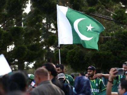 Pakistan's  Ministry of Foreign Affairs is evaluating the team's involvement in the upcoming ODI World Cup in India | मोठे अपडेट्स : पाकिस्तान वन डे वर्ल्ड कप नाही खेळणार? त्यांच्या सरकारचं BCCI, ICC ला उत्तर