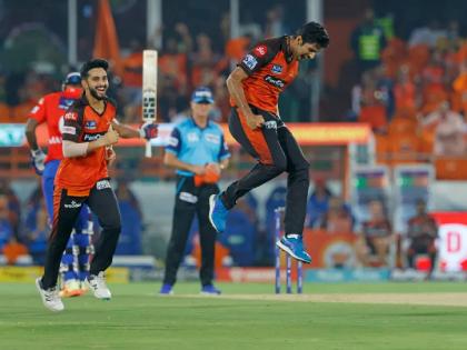 IPL 2023, SRH vs DC Live Marathi : Washington Sundar (4-0-28-3),  Delhi Capitals 144/9 | IPL 2023, SRH vs DC Live : सनरायझर्स हैदराबादचा 'सुंदर' खेळ; दिल्ली कॅपिटल्सच्या फलंदाजांमध्ये दिसला नाही ताळमेळ