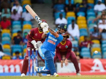 India vs West Indies, 1st ODI Live Marathi : Ishaan Kishan scored half century, India have defeated West Indies by 5 wickets | इशान किशनचा मौके पे चौका! भारत जिंकला, पण ११५ धावा करण्यासाठी गमावले ५ फलंदाज