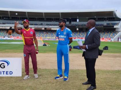 IND vs WI 2nd ODI Live Marathi : Hardik Pandya is India's stand-in captain, Rohit Sharma & Virat kohli rested Sanju Samson & Axar Patel replaces Virat Kohli & Rohit Sharma in the 11 | हार्दिक पांड्याकडे नेतृत्व; रोहित शर्मा, विराट कोहलीला विश्रांती, भारताच्या प्लेइंग इलेव्हनमध्ये भारी बदल