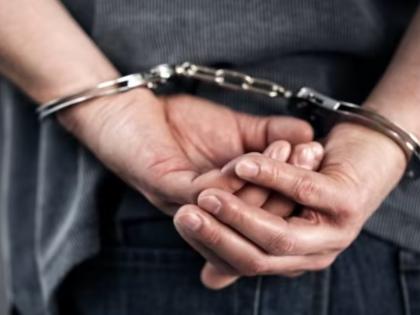 Man arrested for molesting minor girl; Wagle Estate Police take action | अल्पवयीन मुलीचा विनयभंग करणाऱ्यास अटक; वागळे इस्टेट पाेलिसांची कारवाई Man arrested for molesting minor girl; Wagle Estate Police take action | अल्पवयीन मुलीचा विनयभंग करणाऱ्यास अटक; वागळे इस्टेट पाेलिसांची कारवाई