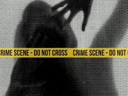 Stepfather became a monster! He was threatening to kill his mother and raping his daughter | सावत्र बापच बनला हैवान! आईला जीवे मारण्याची धमकी देऊन मुलीवर करत होता बलात्कार; मुलगी गर्भवती होताच...