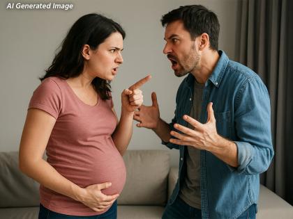 pune crime Punched her on the stomach; Pregnant wife brutally beaten up over suspicion of character | तिच्या पोटावर ठोसा मारला;चारित्र्याच्या संशयावरून गभर्वती पत्नीला बेदम मारहाण pune crime Punched her on the stomach; Pregnant wife brutally beaten up over suspicion of character | तिच्या पोटावर ठोसा मारला;चारित्र्याच्या संशयावरून गभर्वती पत्नीला बेदम मारहाण
