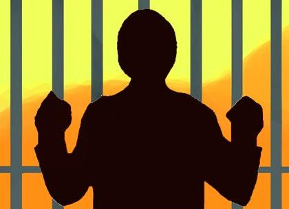 10 years imprisonment for unnatural abuser | अनैसर्गिक अत्याचार करणाऱ्याला १० वर्षे कारावासाची शिक्षा