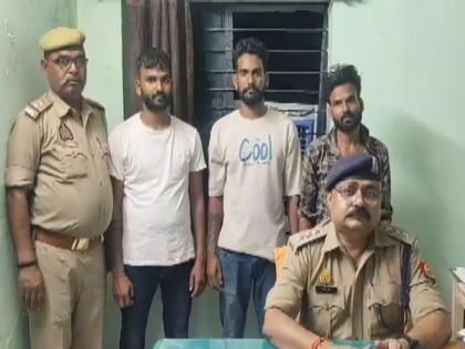 A fight broke out in Varati over fan noise, resulting in a scuffle with sticks and stones, one person died. | पंख्याच्या हवेवरून वरातीत पेटला वाद, लाठ्या-काठ्या, दगड धोंडे घेऊन तुंबळ हाणामारी, एकाचा मृत्यू A fight broke out in Varati over fan noise, resulting in a scuffle with sticks and stones, one person died. | पंख्याच्या हवेवरून वरातीत पेटला वाद, लाठ्या-काठ्या, दगड धोंडे घेऊन तुंबळ हाणामारी, एकाचा मृत्यू