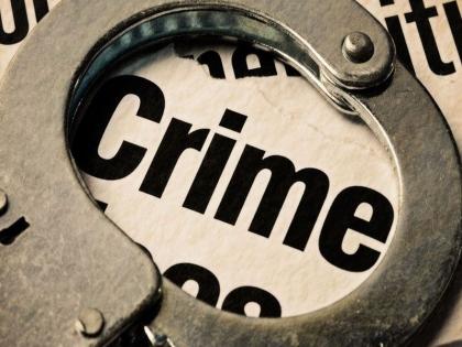 stolen car was caught on the body of a policeman while stealing a car | Pune Crime: गाडी चोरताना पोलिसाच्या अंगावर घातली चोरीची कार