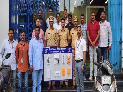 pimpari-chinchwad notorious criminal with underworld connections in Pimpri firing case arrested | पिंपरी गोळीबार प्रकरणातील अंडरवर्ल्डशी कनेक्शन असलेल्या कुख्यात गुन्हेगाराला ठोकल्या बेड्या pimpari-chinchwad notorious criminal with underworld connections in Pimpri firing case arrested | पिंपरी गोळीबार प्रकरणातील अंडरवर्ल्डशी कनेक्शन असलेल्या कुख्यात गुन्हेगाराला ठोकल्या बेड्या
