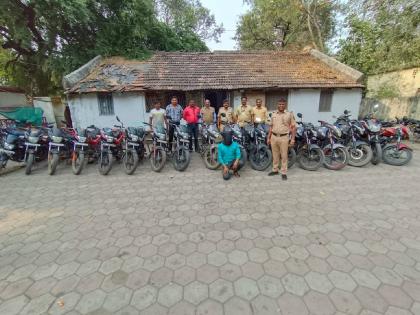 Came from Akola, robbed in Amravati, seized 17 bikes | अकोल्याहून आला, अमरावतीत चोऱ्या केल्या, १७ दुचाकी जप्त