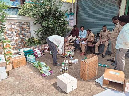 The thief changed his mind and brought the stolen goods in front of the shop, everyone was confused | एकाच दिवसांत चोरलेले माल दुकानासमोर आणून टाकला; चोरट्याच्या मनपरिवर्तनाची चर्चा