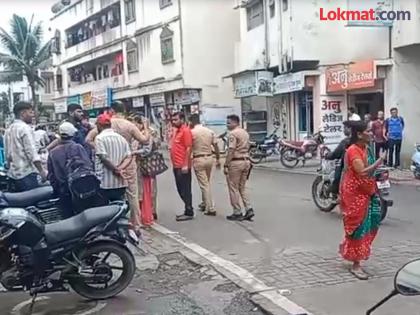 pune news daytime robbery in Pune Owner of Gajanan Jewellers in Vadgaon attacked and looted the employee with a sickle | पुण्यात भरदिवसा दरोडा..! गजानन ज्वेलर्स मालक, कर्मचाऱ्यावर कोयता हल्ला करत लूट