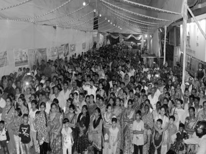 On the last day, the crowd gathered in the crowd: 'Come early next year ...,' by the devotees Saad | अखेरच्या दिवशी भक्तांची उसळली गर्दी : ‘पुढच्या वर्षी लवकर या...,’ अशी भक्तांकडून साद