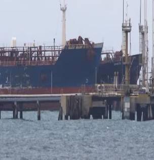 US Israel Iran War : भारतासाठी मोठी बातमी! अमेरिकेने बंदी उठवली, आता इराणकडून स्वस्त तेल खरेदीचा मार्ग मोकळा