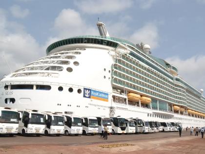 From Mumbai to Goa cruise service begins on Wednesday | मुंबई ते गोवा क्रुझ सेवेस बुधवारपासून सुरुवात