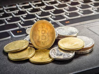 Seven and a half lakhs cheated by lure of investing in crypto trading | क्रिप्टो ट्रेडिंगमध्ये गुंतवणुकीच्या आमिषाने साडेसात लाखांना गंडा