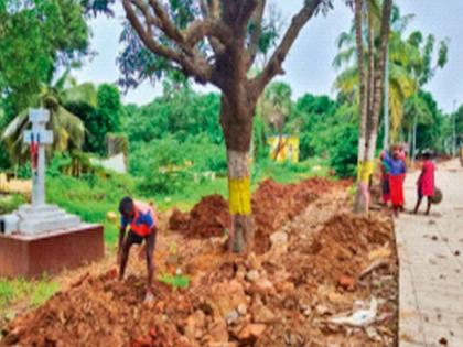 Violation of CRZ notification; Objection to construction of wall | सीआरझेड अधिसूचनेचे उल्लंघन; भिंतीचे बांधकाम केल्याचा आक्षेप Violation of CRZ notification; Objection to construction of wall | सीआरझेड अधिसूचनेचे उल्लंघन; भिंतीचे बांधकाम केल्याचा आक्षेप