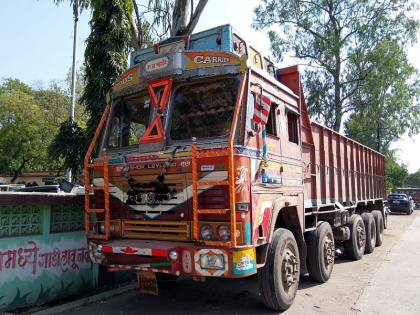 Hit the driver and hijacked the truck; Three arrested from Telangana, truck seized | चालकाला मारहाण करून ट्रक पळवला; तेलंगणातून तिघांना अटक, ट्रक जप्त