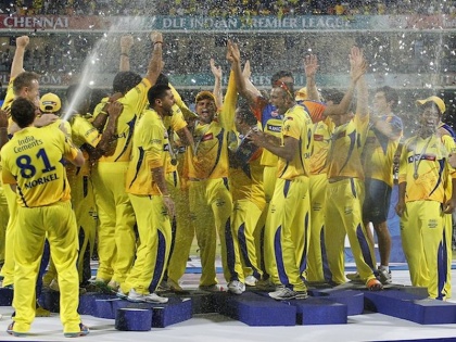 ipl teams second in the league have won the title five times | IPL 2018 PLAY OFF: 'ही' आकडेवारी सांगते चेन्नईच ठरणार 'सुपर किंग'