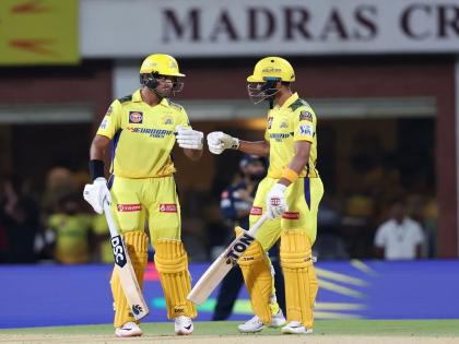 IPL 2024, CSK Vs GT: After Ravindra, Rituraj hits, Chennai hits hundred in 10th over | IPL 2024, CSK Vs GT: रवींद्रनंतर ऋतुराजची फटकेबाजी, दहाव्या षटकातच चेन्नईची शंभरीपार मुसंडी