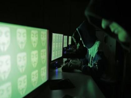 फेसलेस लर्निंग लायसन्स प्रणाली हॅक; नेपाळसह परदेशी नागरिकांना परवाने, एजंटकडून यंत्रणेचा गैरवापर - Marathi News | Faceless learning license system hacked licenses for foreign citizens including Nepalis | Latest News at Lokmat.com