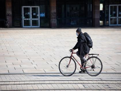 people In America buying Cycle To Avoid Public Transport-SRJ | या देशात सार्वजनिक वाहनातून प्रवास करण्याऐवजी सायकलने नागरिक करतायेत प्रवास